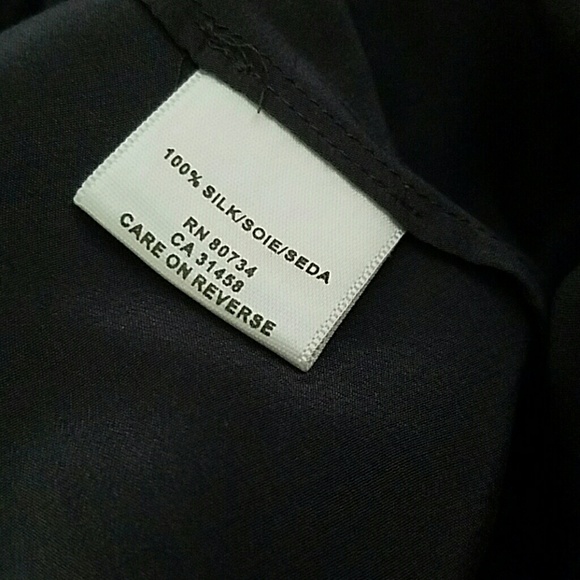 NWOT BCBG MAXAZRIA 100% Silk Halter Top - Picture 8 of 8